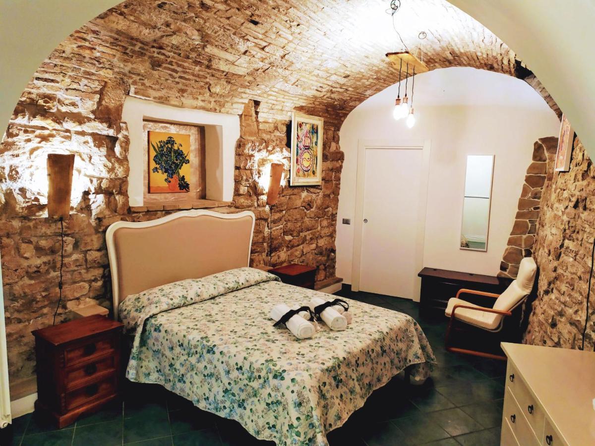 Апартаменты La Dolce Agogia Ассизи Экстерьер фото